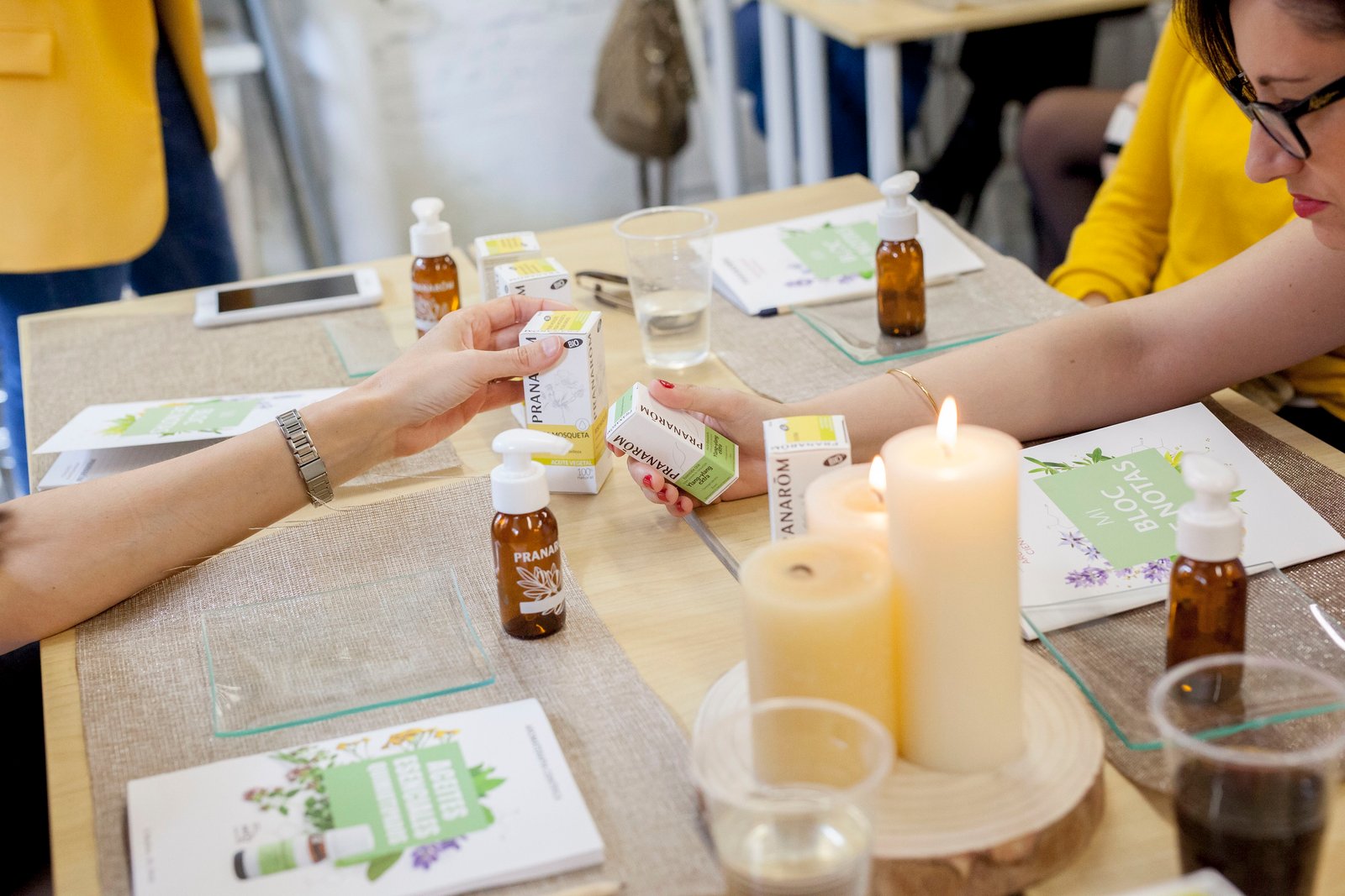 Aromaterapia: aprende a preparar tu botiquín de verano. Se repite el viernes 6/07 a las 10h!!!!